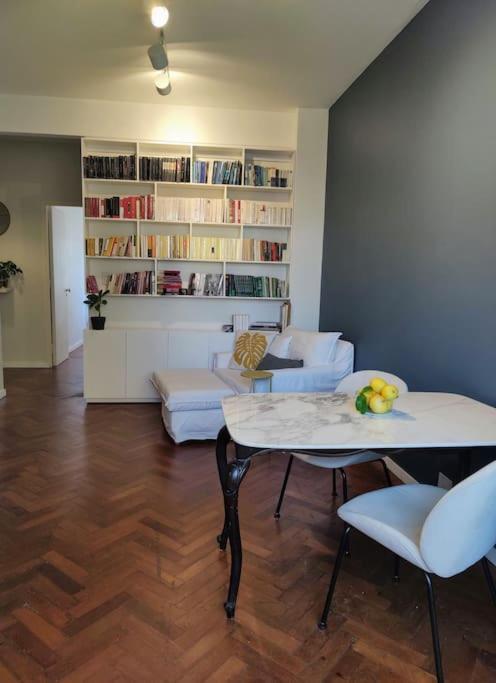 Appartamento Clasico Y Moderno Departamento En El Corazon De Buenos Aires Esterno foto